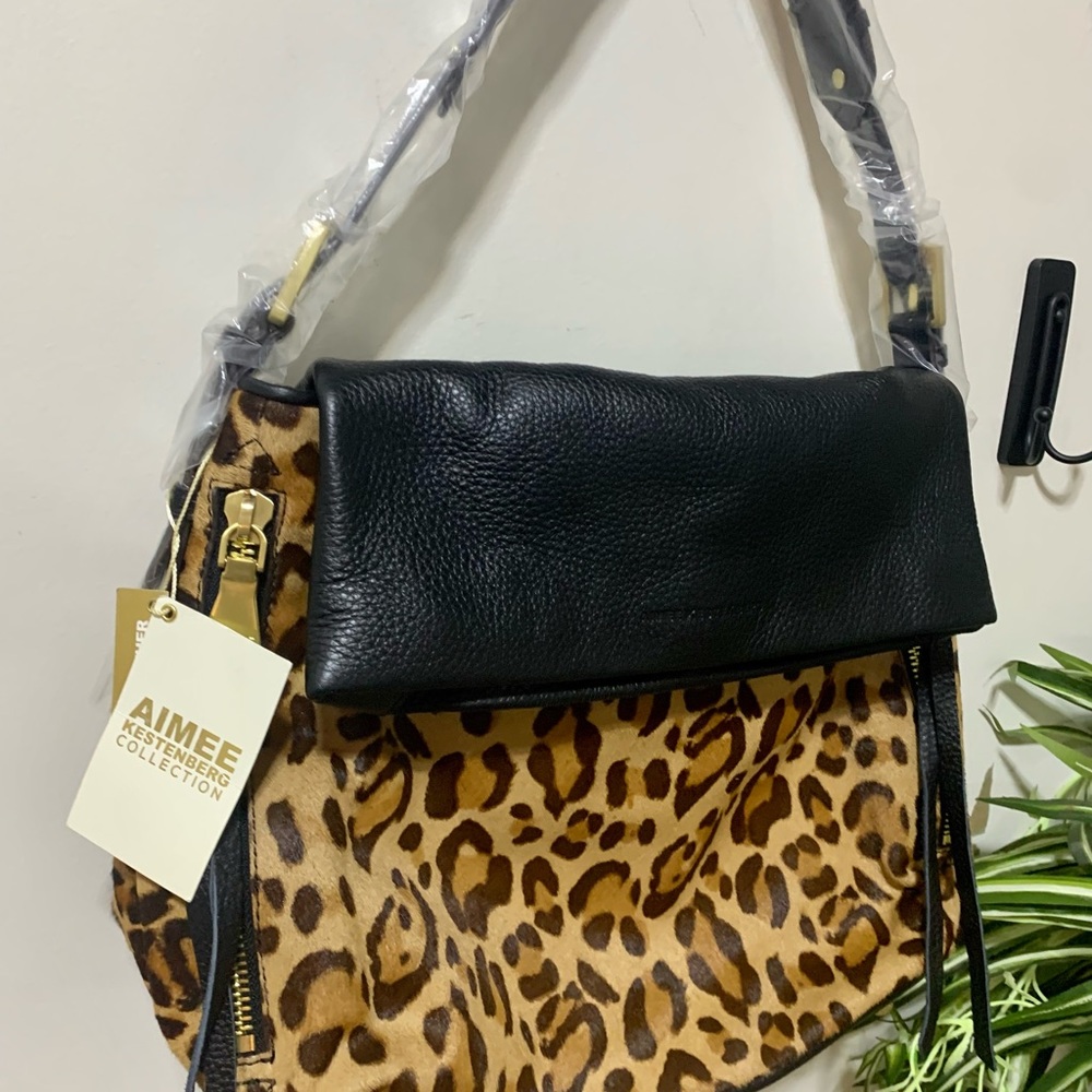 Leopard Print Shoulder Bag with Black Accents NWT - Picture 3 of 6